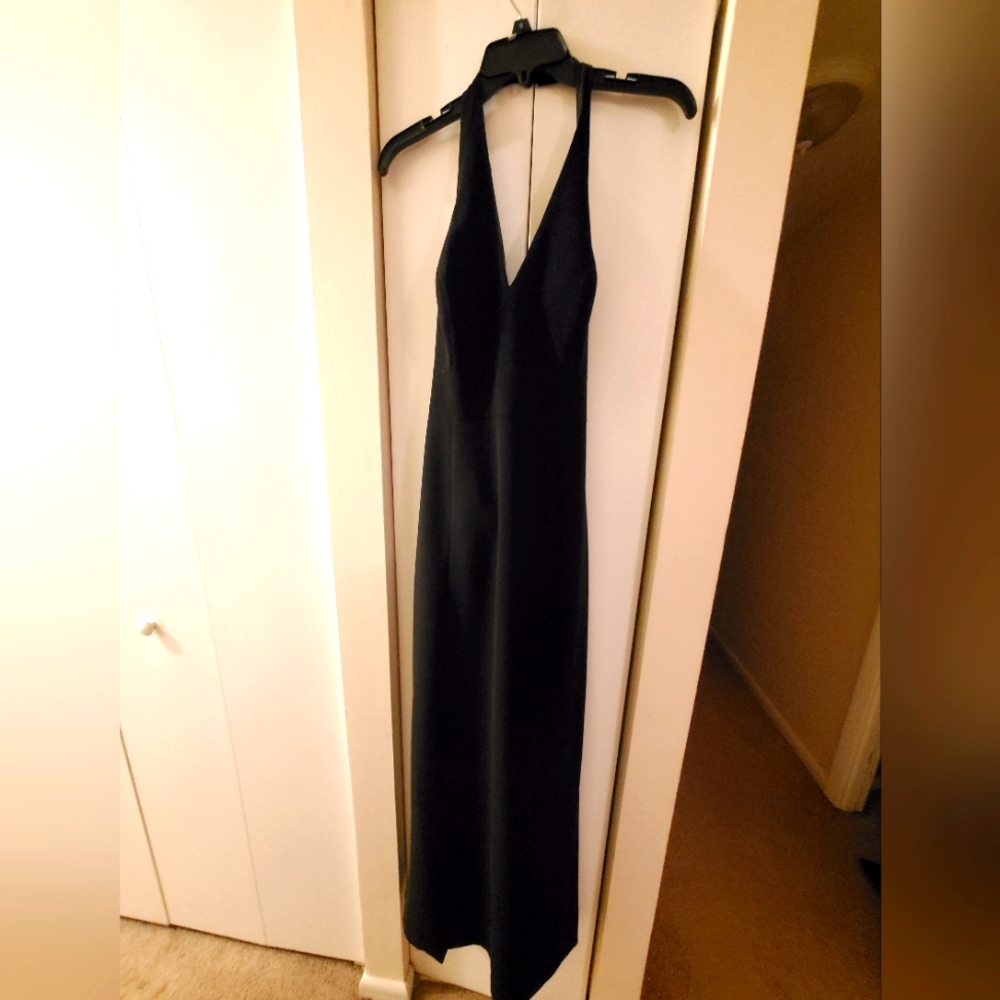 Calvin Klein sleevless women's long gown